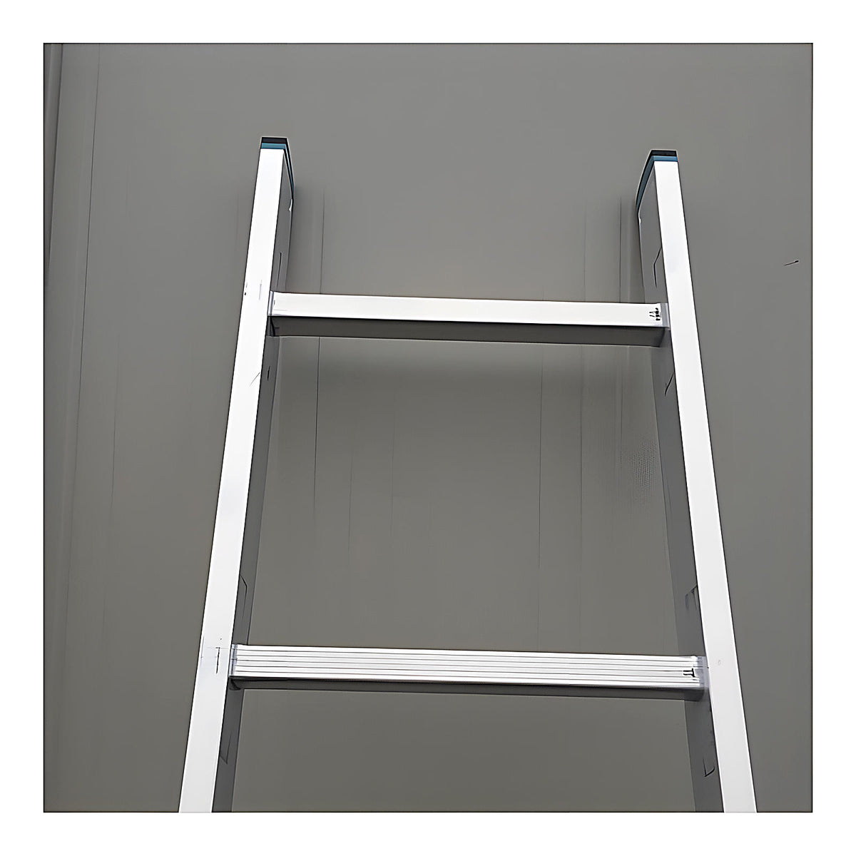 Échelle aluminium simple 8